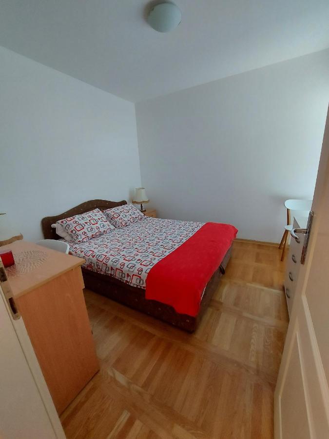 One Bedroom Apartment Ljilja Sveti Stefan Extérieur photo