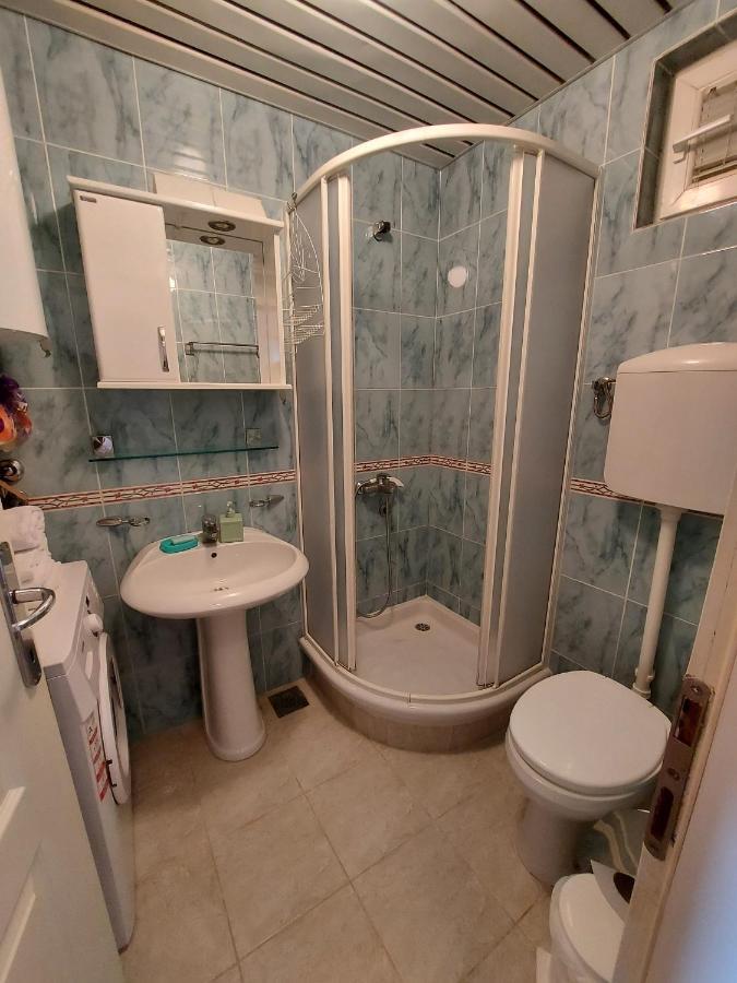 One Bedroom Apartment Ljilja Sveti Stefan Extérieur photo